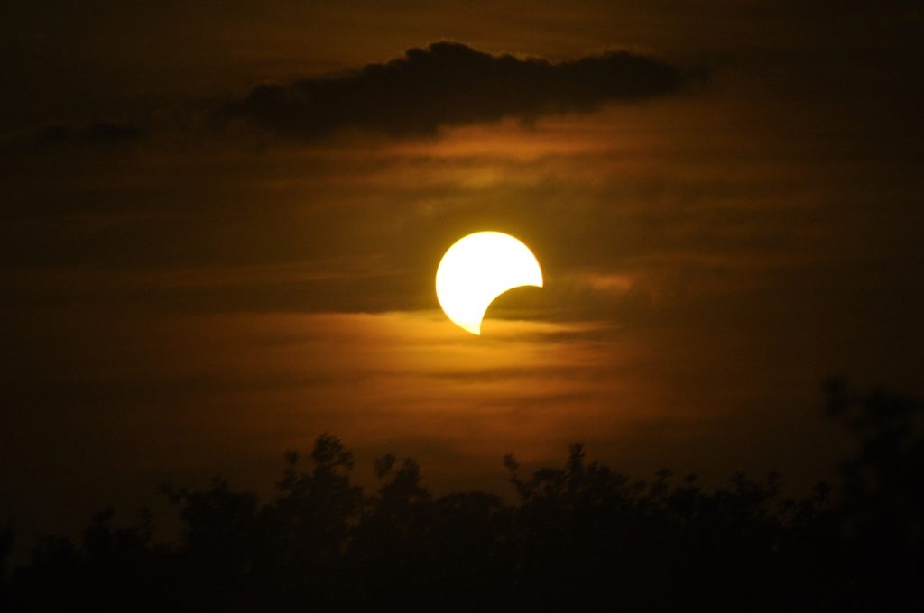 sun, moon, eclipse-332141.jpg